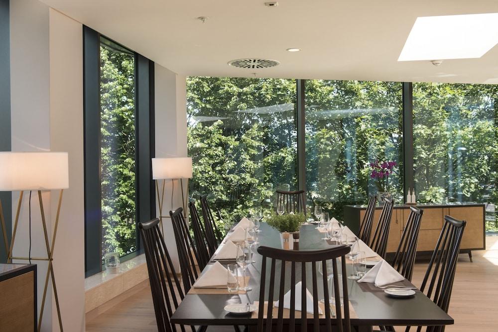 Delta Hotels By Marriott Frankfurt Offenbach Bagian luar foto