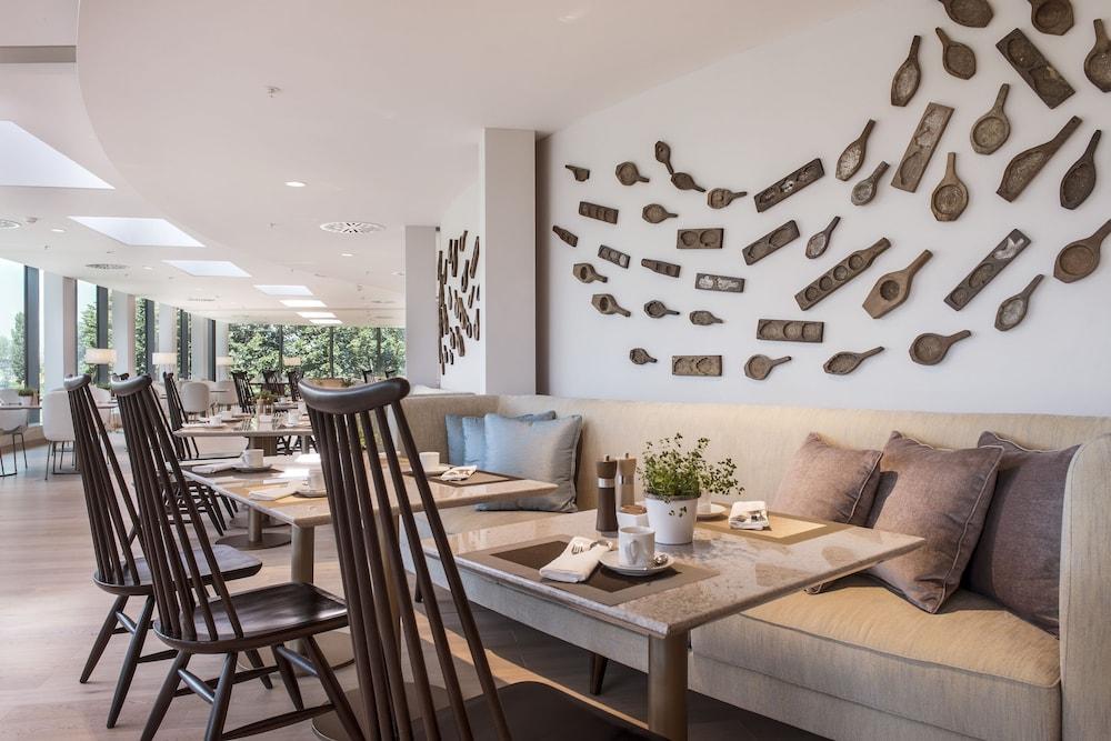 Delta Hotels By Marriott Frankfurt Offenbach Bagian luar foto