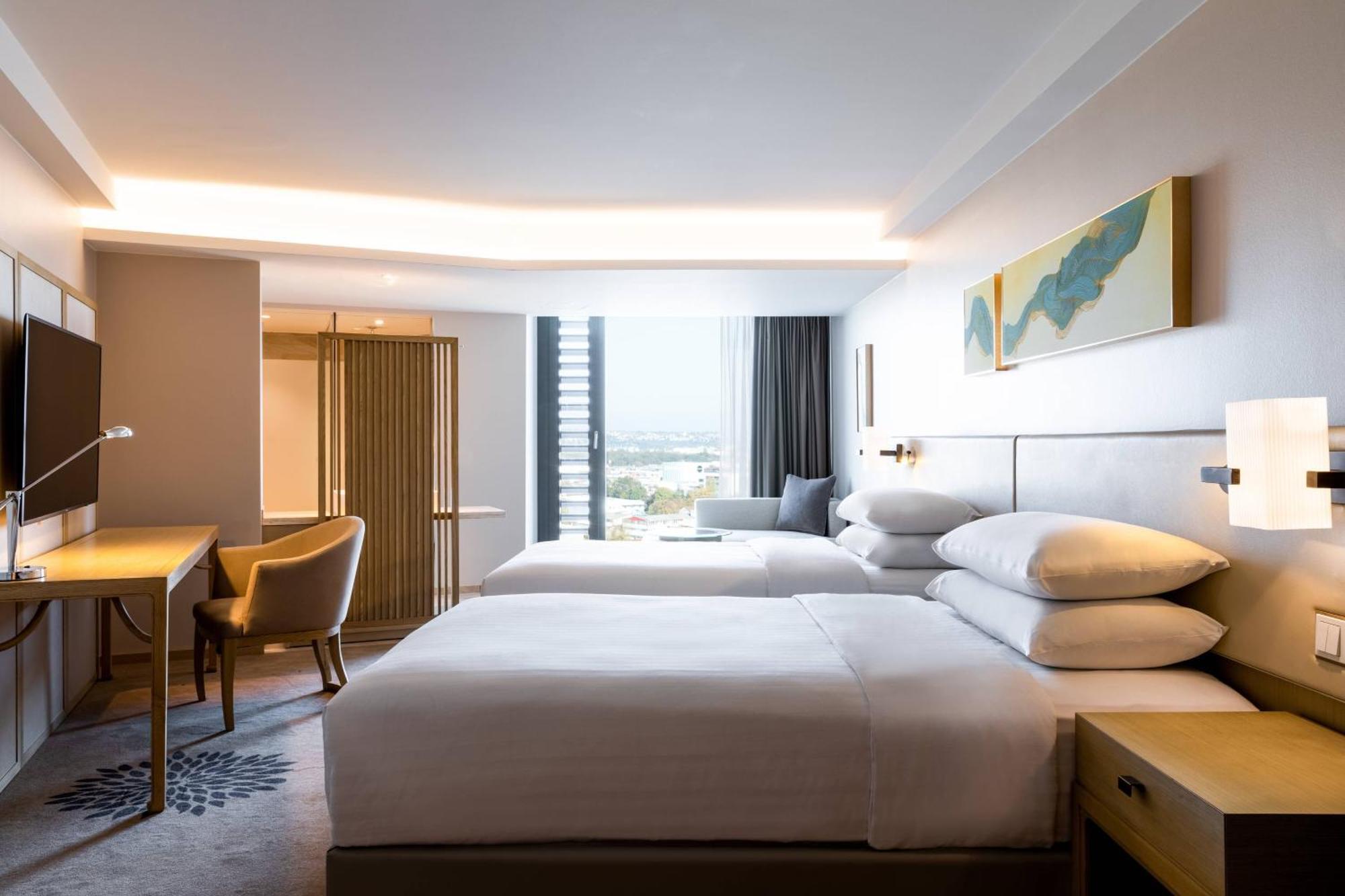 Delta Hotels By Marriott Frankfurt Offenbach Bagian luar foto