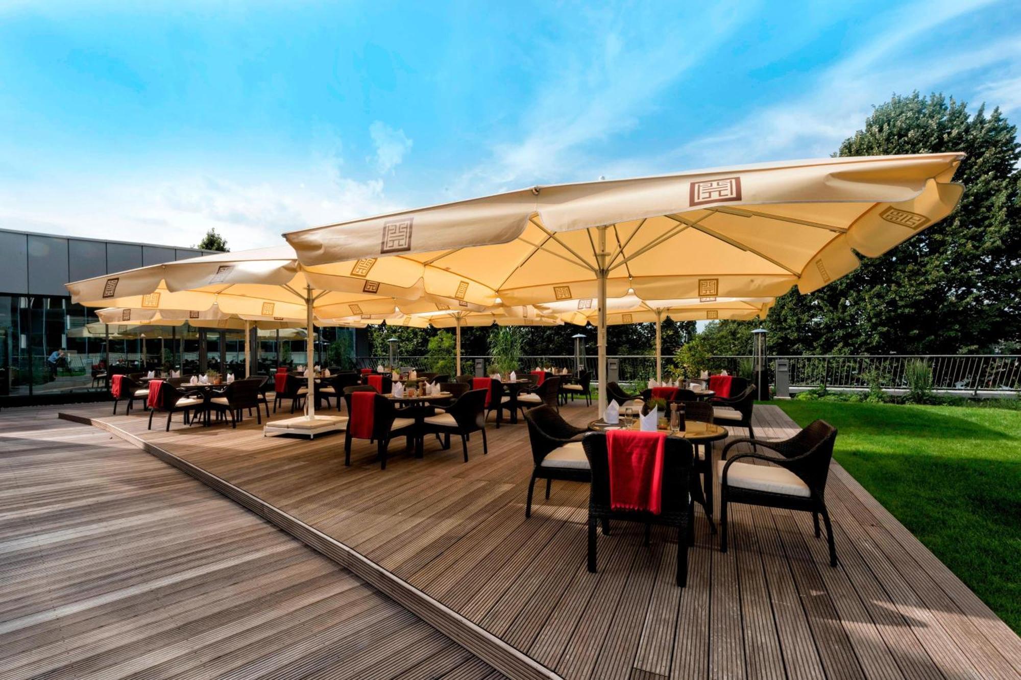 Delta Hotels By Marriott Frankfurt Offenbach Bagian luar foto